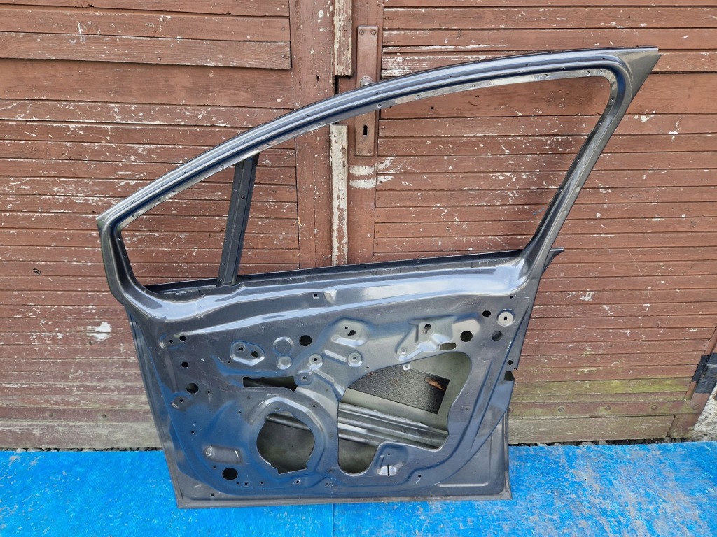 фото №2, Дверь передние правое opel meriva b 2010r-