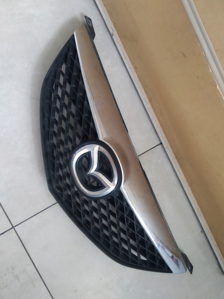Решётка  решётка радиатора mazda 6 02-08 Цена
