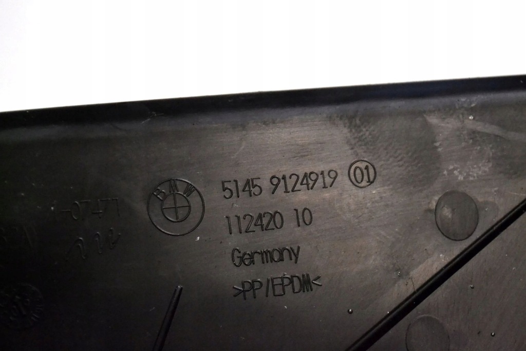 фото №5, Bmw 1 e81 e87 2009 боковой element панели приборной панели