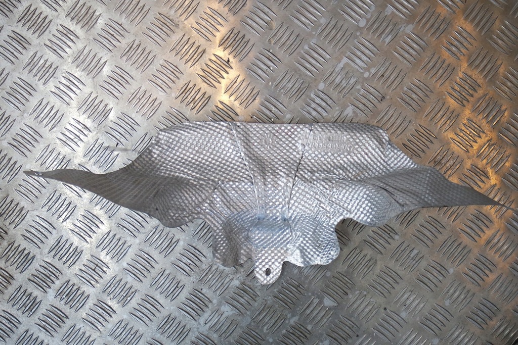 фото №1, Защита тепловая mercedes gt amg a1976162527