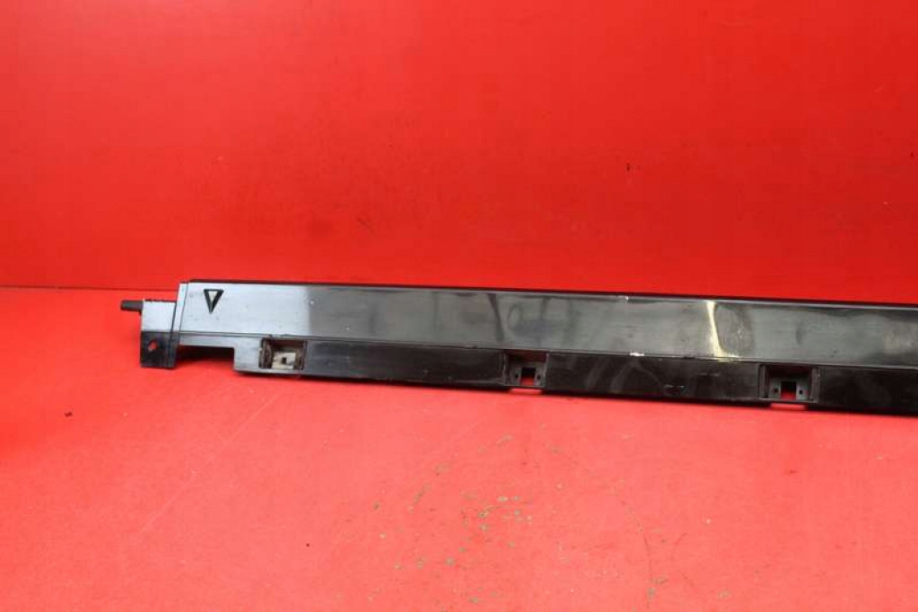 фото №5, Накладка порог левая czarna lv4b-s10155-b ford kuga 3 iii mk3 st-line