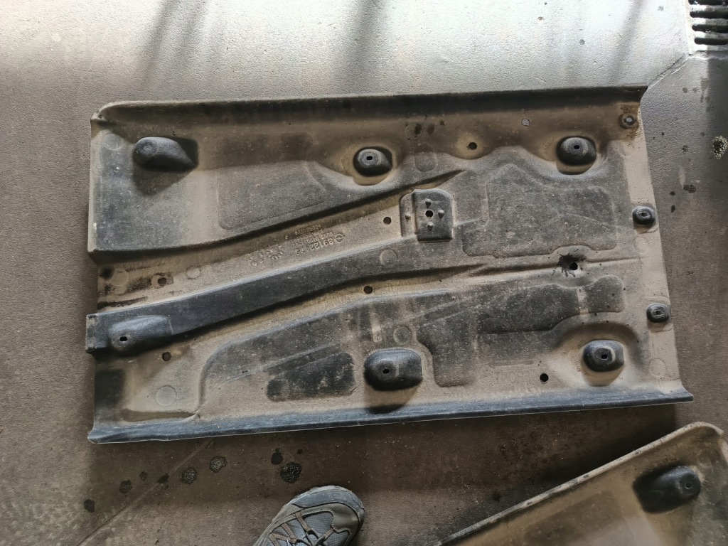 фото №1, Opel insignia b lift защита подвеска правая 39122475