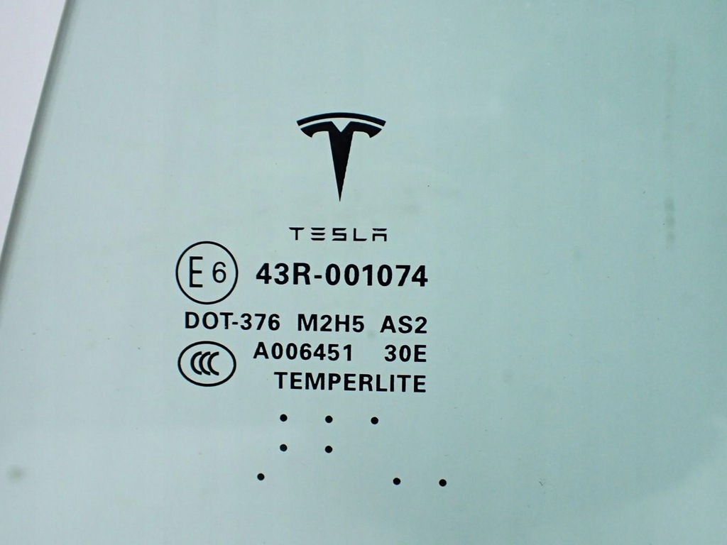 фото №2, Скло двері лівий задня оригінал tesla model s 18r