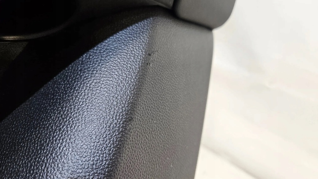 фото №12, Обивка обшивка правый кнопки maserati grecale новый оригинал