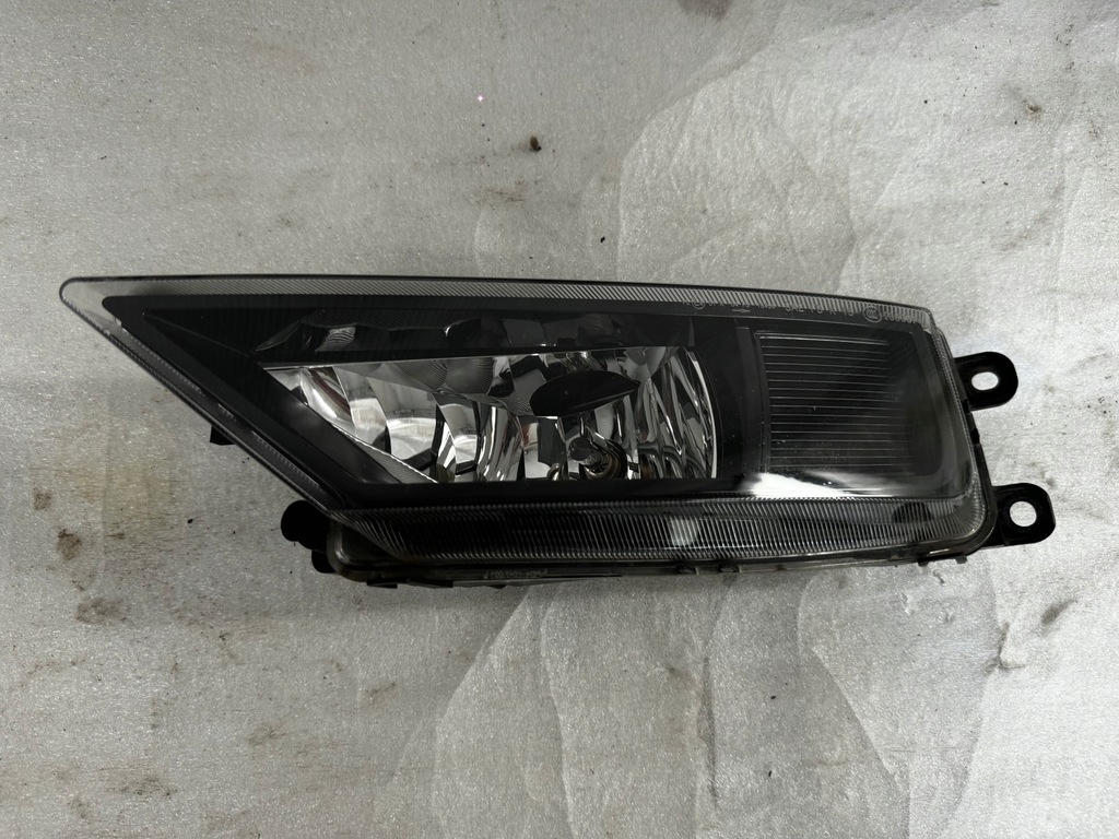 фото №1, Vw tiguan 5na лівий протитуманна фара