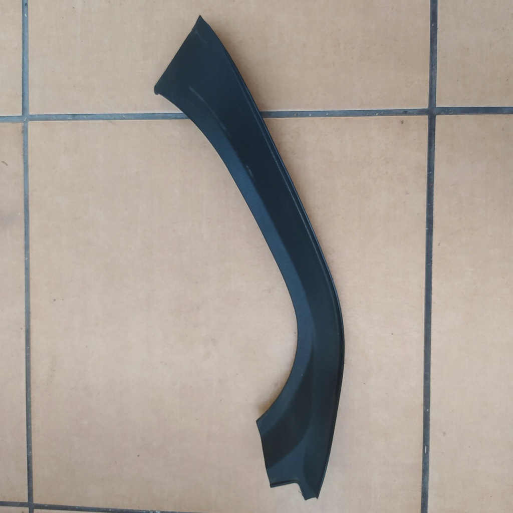 фото №1, Toyota camry 17- заглушка багажника крыла l задняя