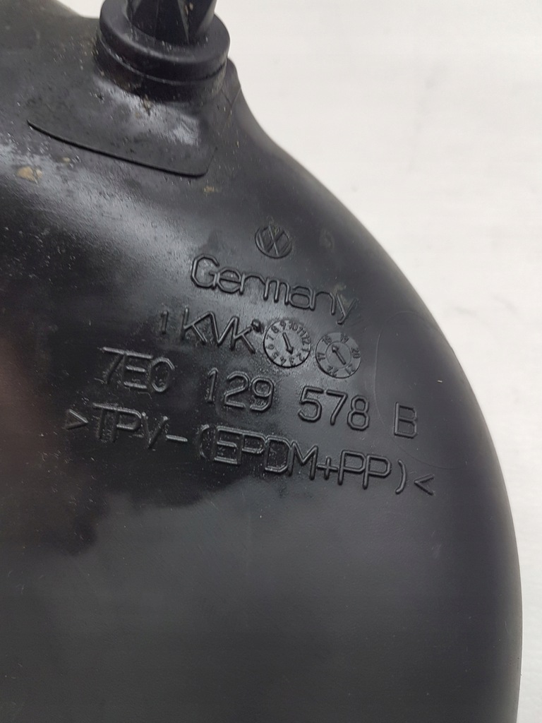 фото №4, Vw t6 transporter труба воздухозаборник воздуха 7e0129578