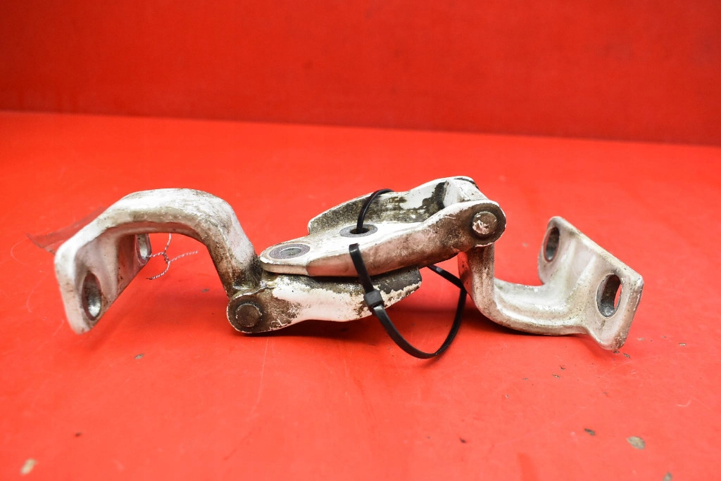 фото №3, Петля петлі двері правий перед iveco daily 6 vi 14-