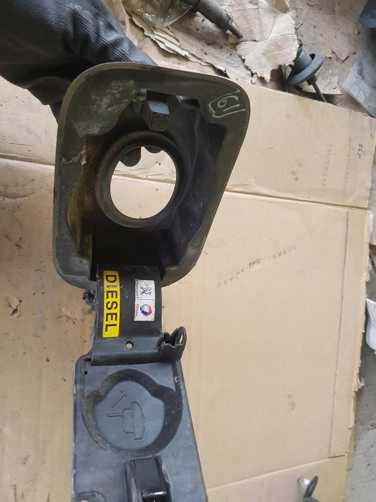 фото №5, Кришка заливна горловина пального peugeot 508 9670805880