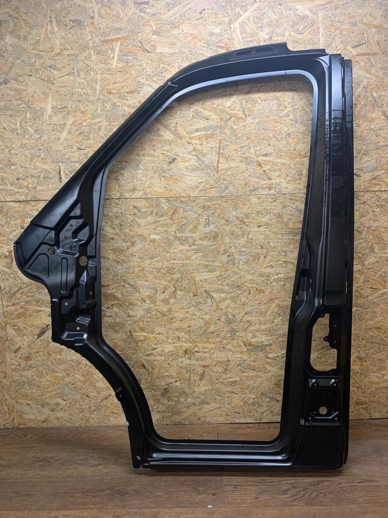 фото №1, Mercedes a9106302300 sprinter 907 910 обшивка блок двигуна двері лівий