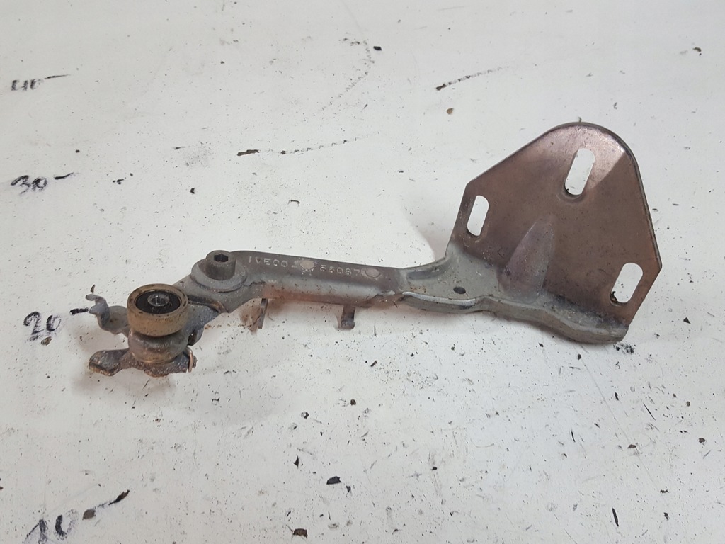 фото №1, Iveco daily 6 vi 14r- ролик дверь боковых правая