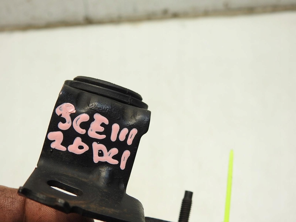 фото №2, Клапан вакуумa renault scenic iii 2.0 dci 8200762597