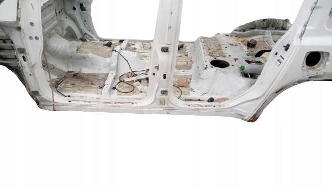 фото №1, Блок двигателя средний левый порог infiniti qx56 03-09