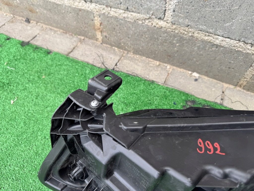 Renault megane v e-tech full led фара правий передня європа  оригінал  260102443r Зі Шроту