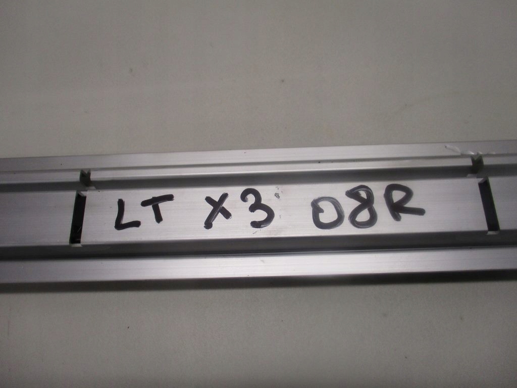 фото №5, Направляющая направляющая багажника левая bmw x3 e83