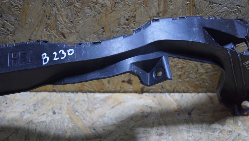 фото №7, Напрямна кронштейн лампи лівий перед subaru wrx 14-