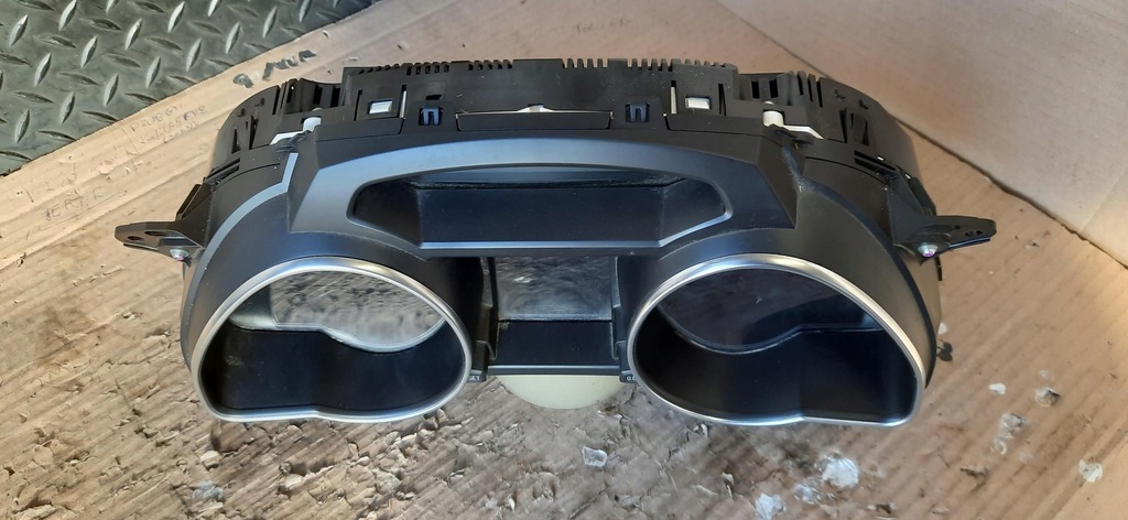 фото №1, Лічильник прилади спідометр a5 8t 8t0920981k