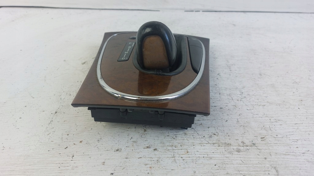 фото №1, Mercedes w211 рамка перемикання передач 2118212958