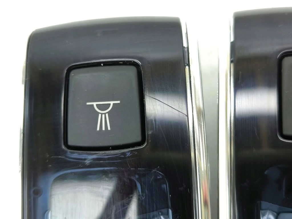 фото №12, Peugeot 308 2017 комплект лампа потолочный задняя