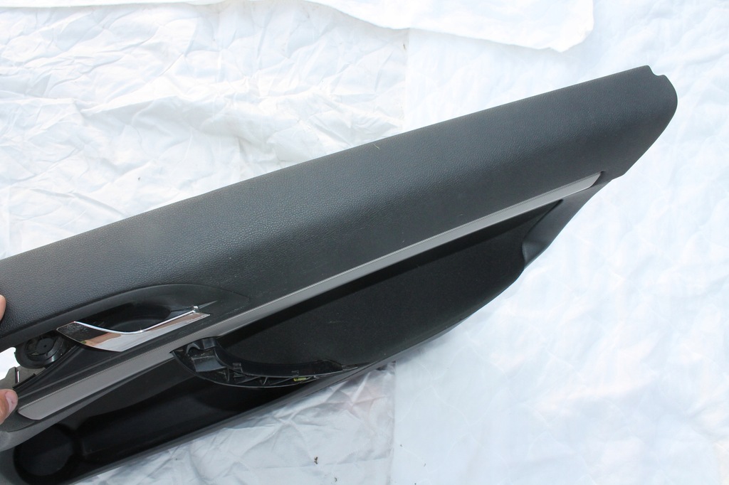 фото №8, Обшивка дверь обивка europa skoda octavia 2 ii