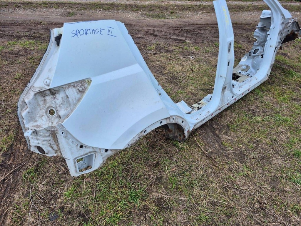 фото №3, Kia sportage iii 3 четверть лонжерон подкрылок правый перед 2011-