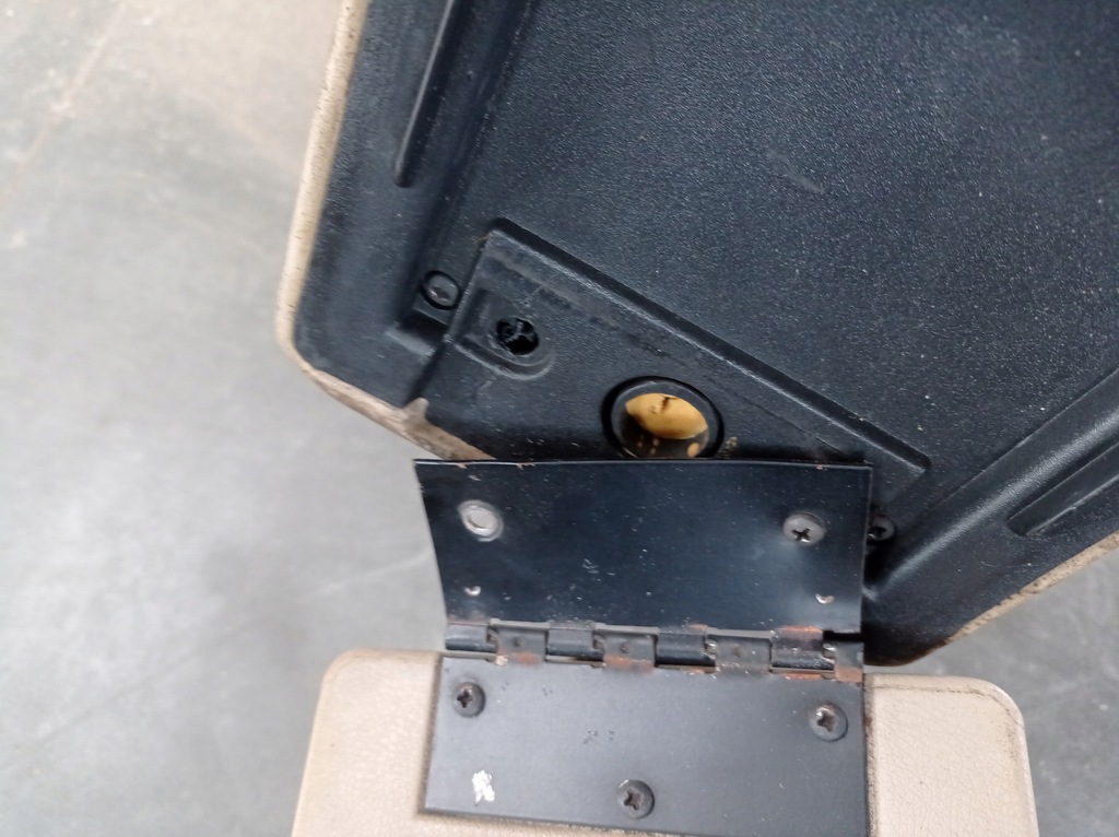 фото №6, Jeep cherokee xj туннель подлокотник