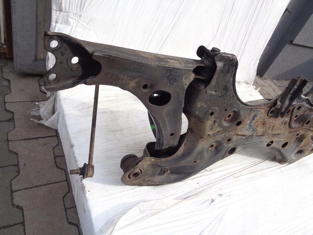 фото №8, Підрамник підрамник поперечина підрамник комплектна toyota avensis t25 2.0 d4d 2007r.