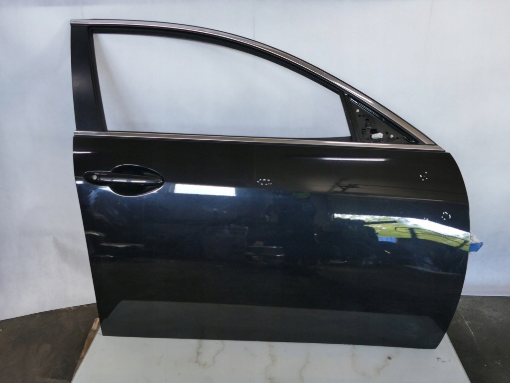 фото №1, Mazda 6 gh hb дверь правый перед lak. 16w 07-12r