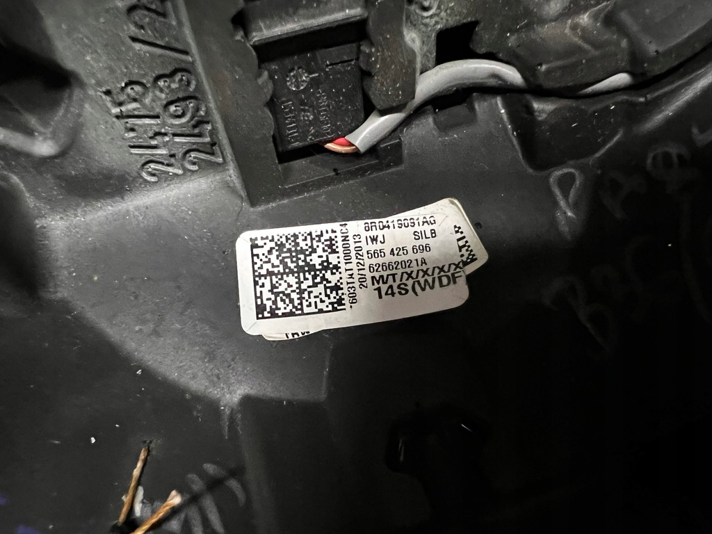 фото №10, Audi sq5 s4 s5 воздуховод кожаный + лепестки переключения 8r0419091ag