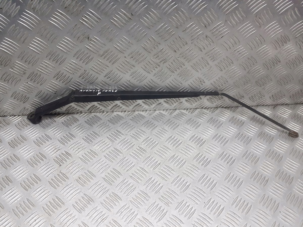 фото №1, Важіль двірники правий перед toyota avensis verso