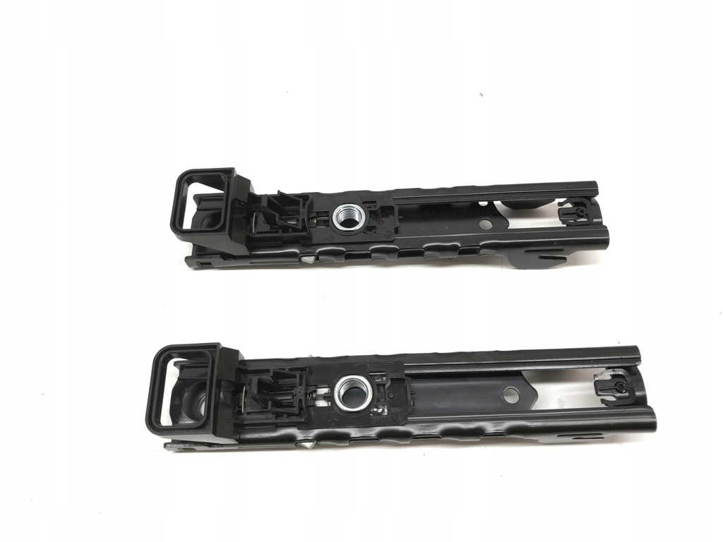 фото №1, Напрямна регулювання поперечина повзунок vw t-roc 4m0857819a