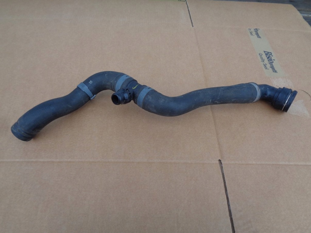 фото №1, Audi a4 b9 шланг wody