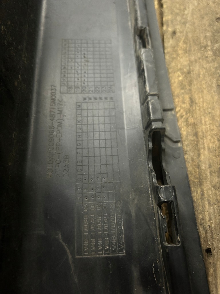 фото №13, Бампер задняя задний ford kuga mk3 iii обычный