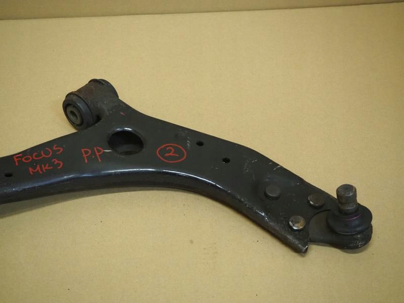 фото №4, Рычаг правый перед ford focus mk3