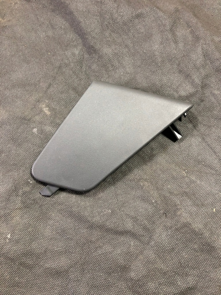 фото №1, Volvo s40 v40 заглушка права сидіння