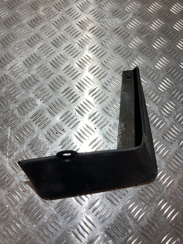 фото №1, Бризковик правий задня toyota prius iv 15-