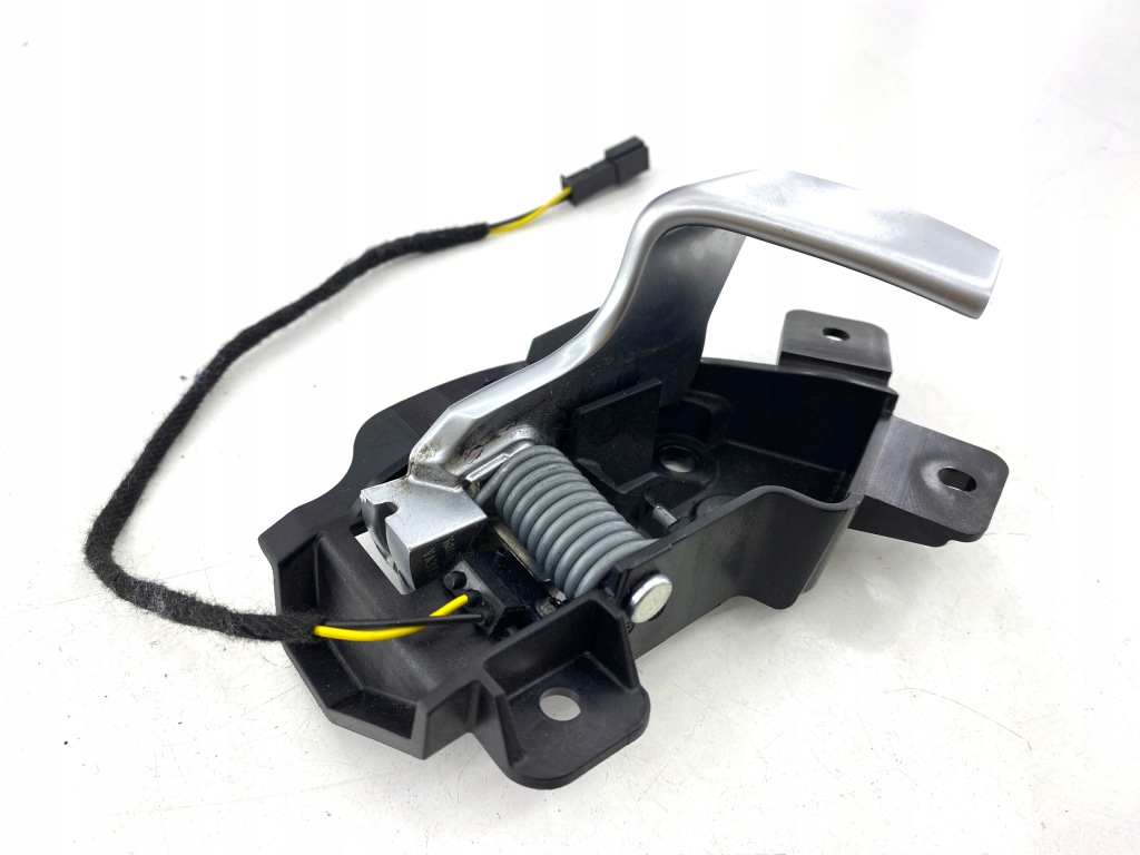 Купить Ручка внутренняя правый задний  tesla s eu org