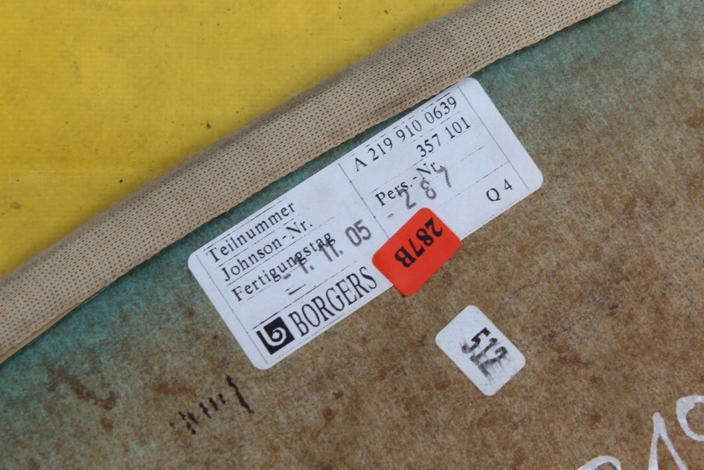 Спинка сидіння правий перед mercedes w219 Недорого