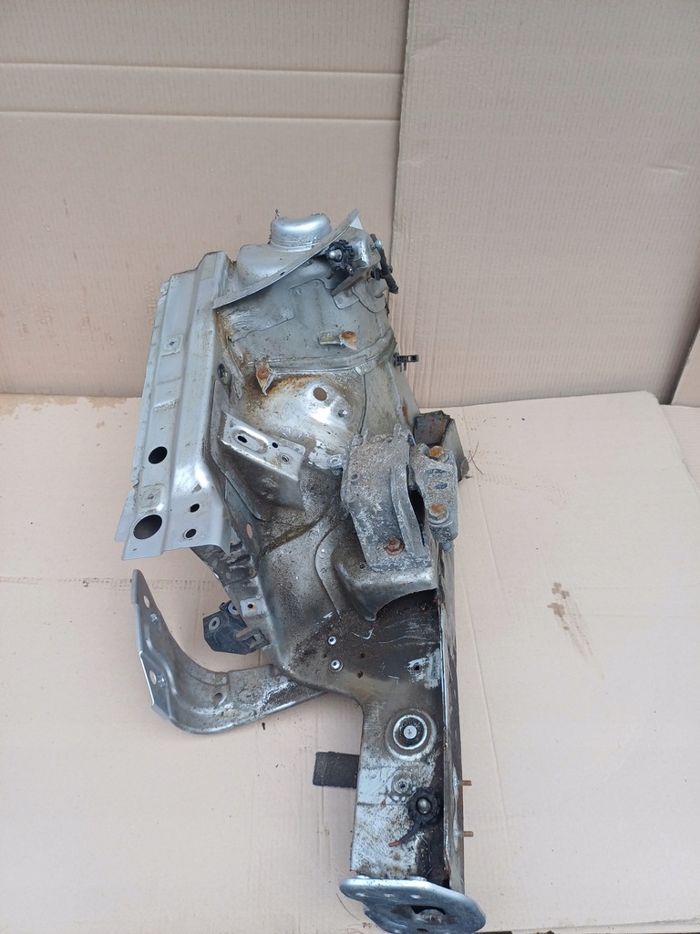 фото №1, Лонжерон права vw passat b7 la7w