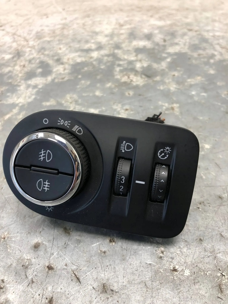 фото №1, Перемикач світла opel corsa e 13470445