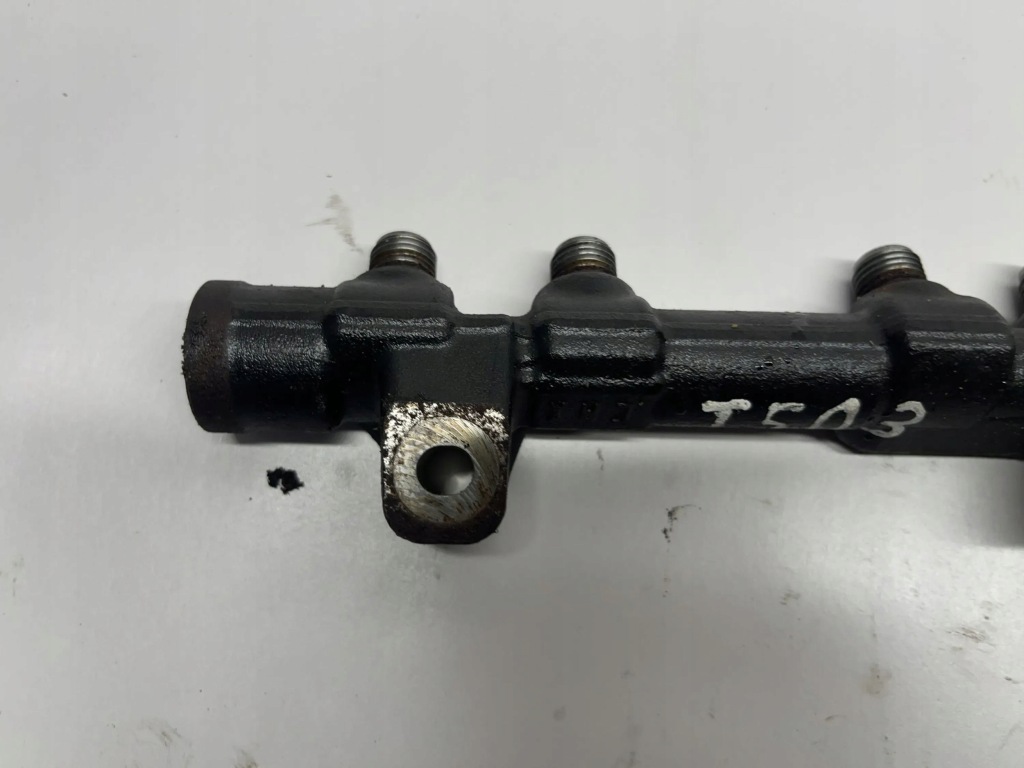 фото №8, Peugeot 208 i шланг топливный 9804776780 1600cm3 2017