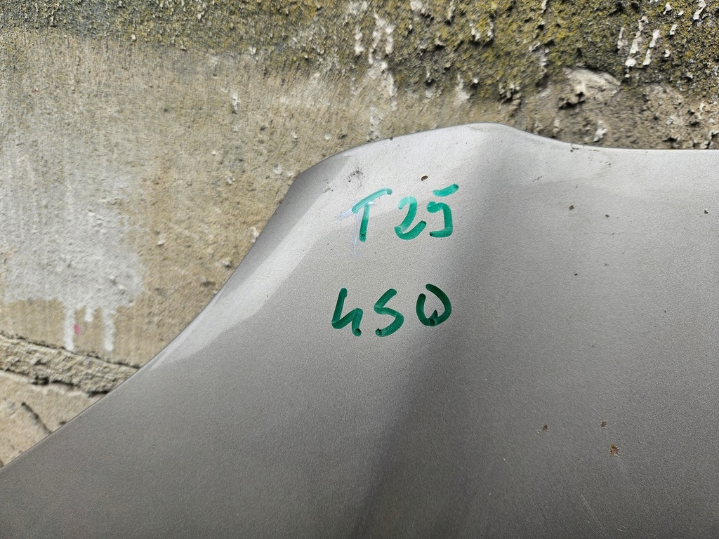 фото №5, Toyota avensis t25 03-08 капот 4s0