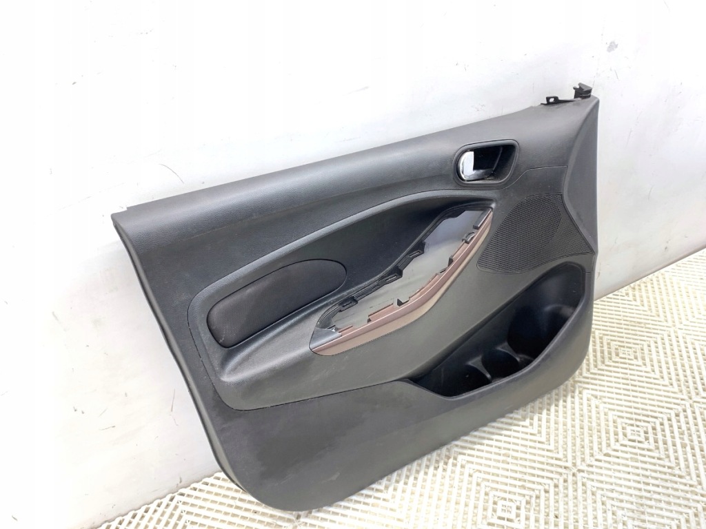 Обшивка дверь левый перед ford ka+ хэтчбек обивка Цена