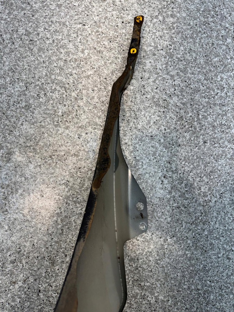 Крыло левый перед volvo xc60 2008-2013 452-46 Киев