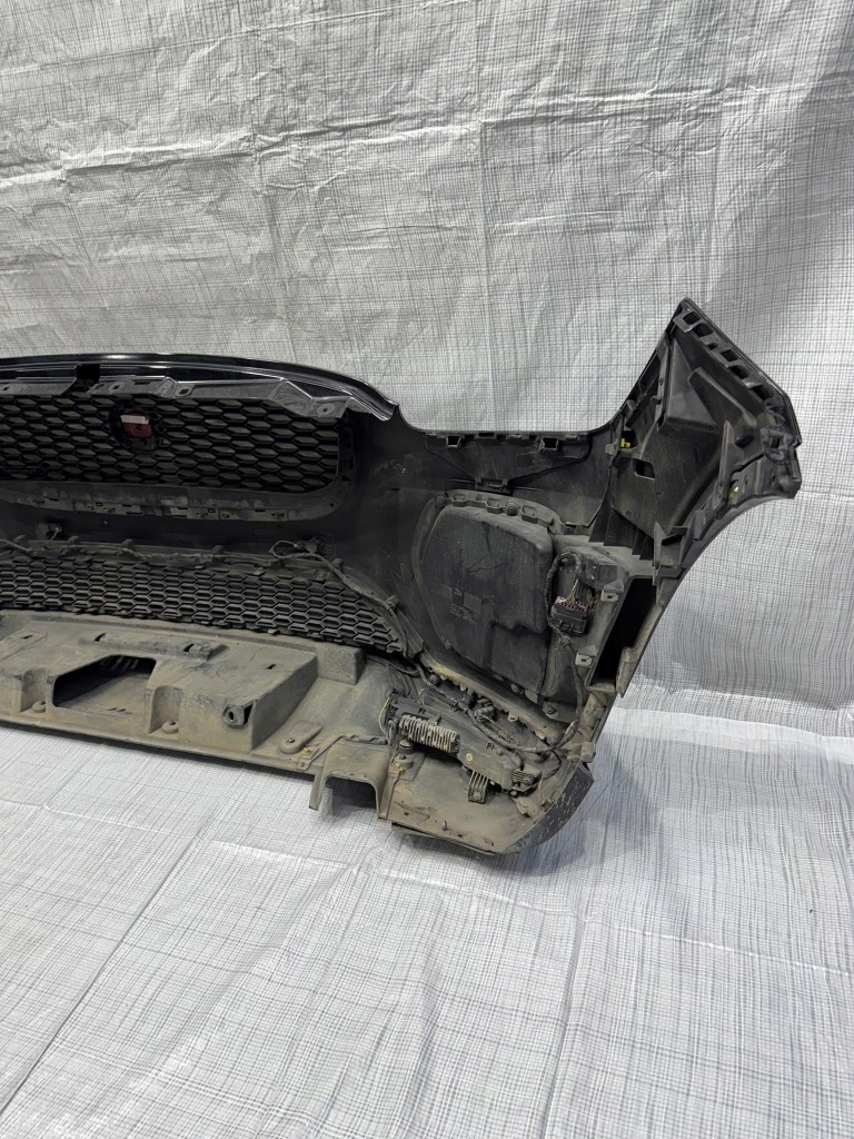 фото №7, Бампер передній jaguar e-pace r-dynamic