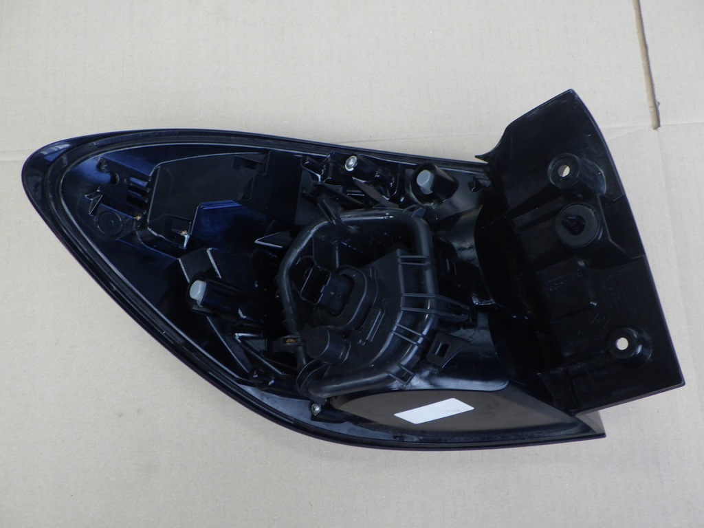 фото №8, Renault captur lift лампа led правая задняя