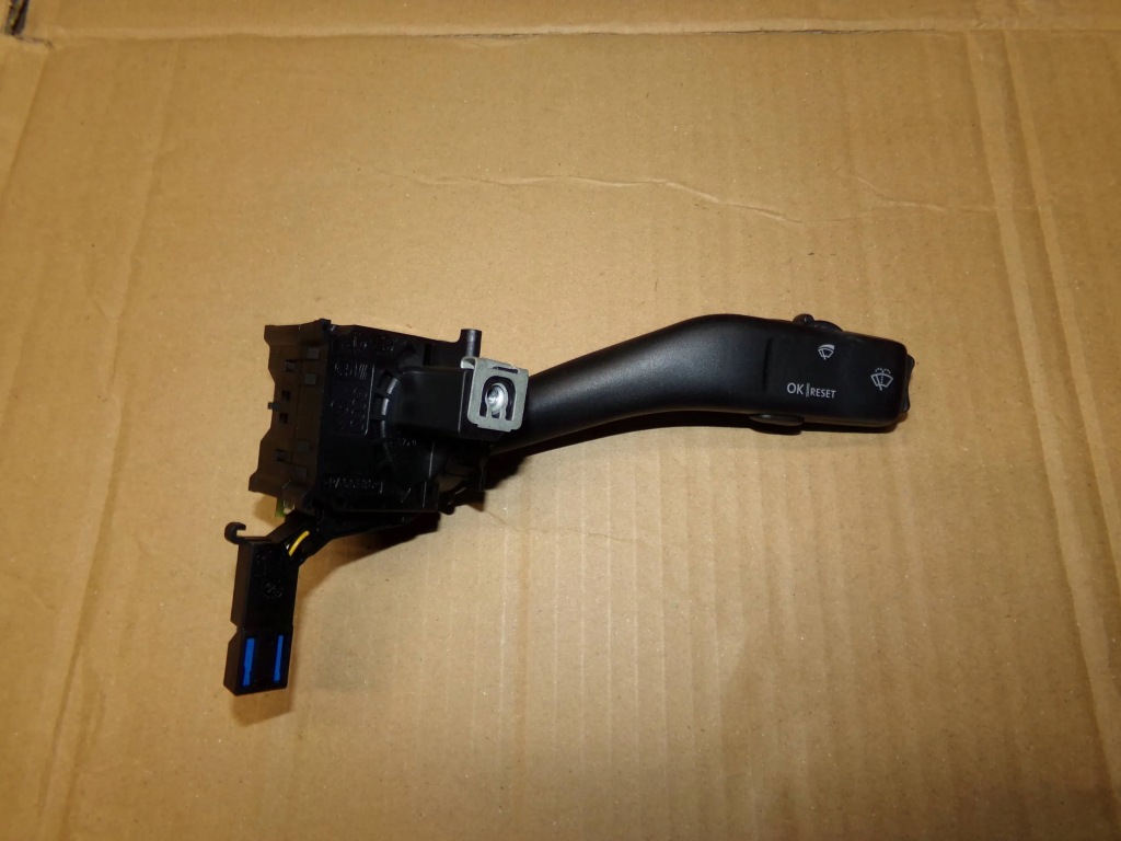 фото №1, Перемикач двірник 1k0953519c octavia ii golf v