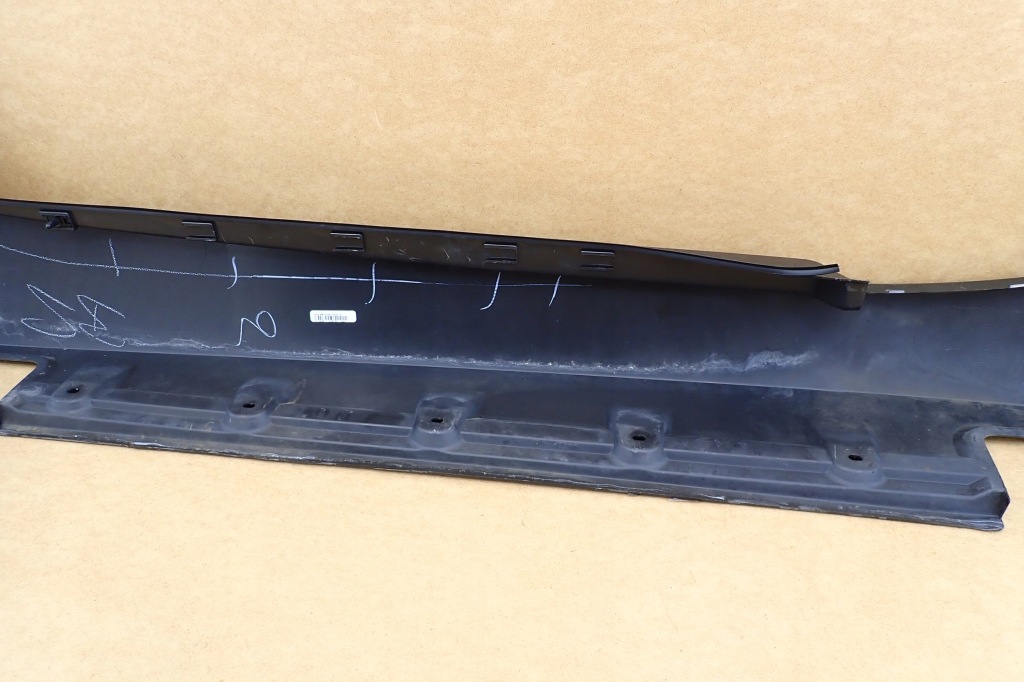 Ліва молдинг поріг накладка bmw z4 e85 2003-2008 51717016529 Оригінал