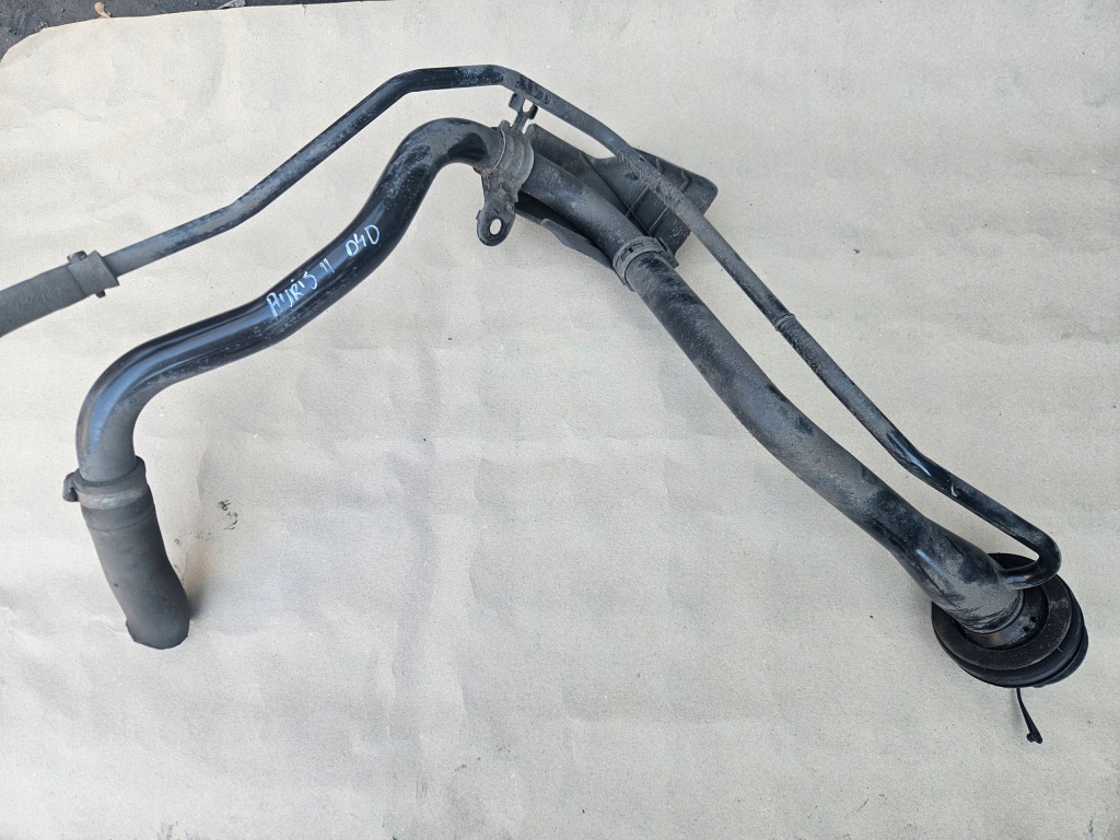 Купити Toyota auris ii 12-17 1.4 d4d труба заливної пального