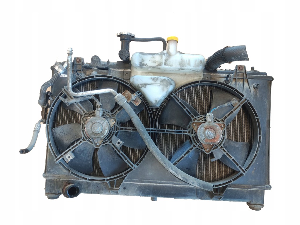 Купити Радіатор води mazda 6gg 2007r рестайлінг  2.0d